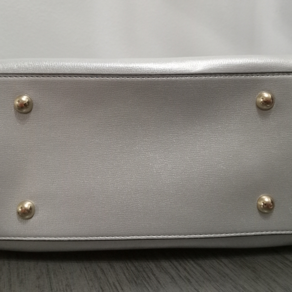Antonio Melani Vegan Satchel Bag - Picture 6 of 9